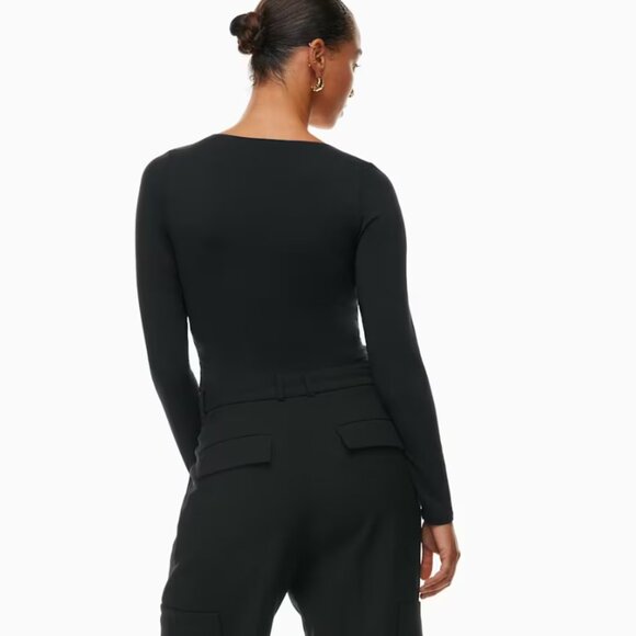 Aritzia Babaton Contour V-Neck Black Longsleeve - Picture 3 of 6